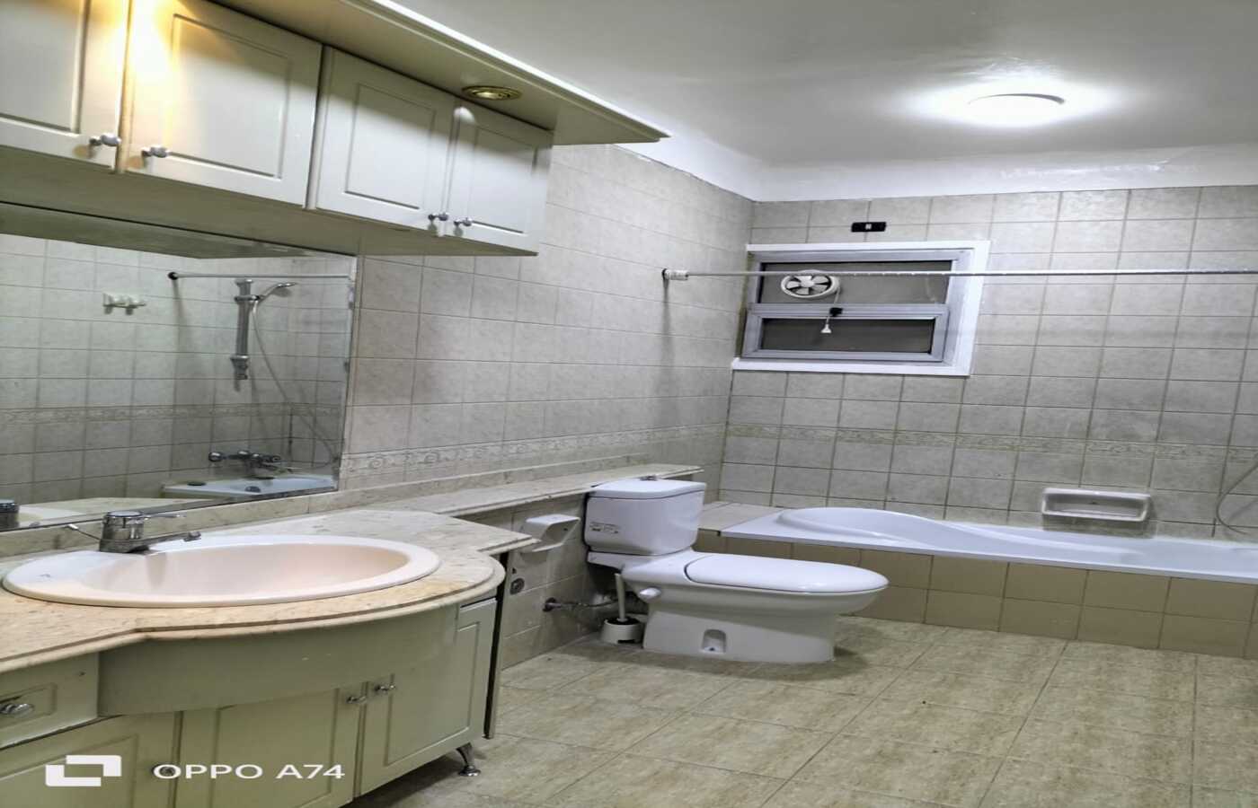 Appartement luxueux meublé à louer dans la rue Degla Maadi