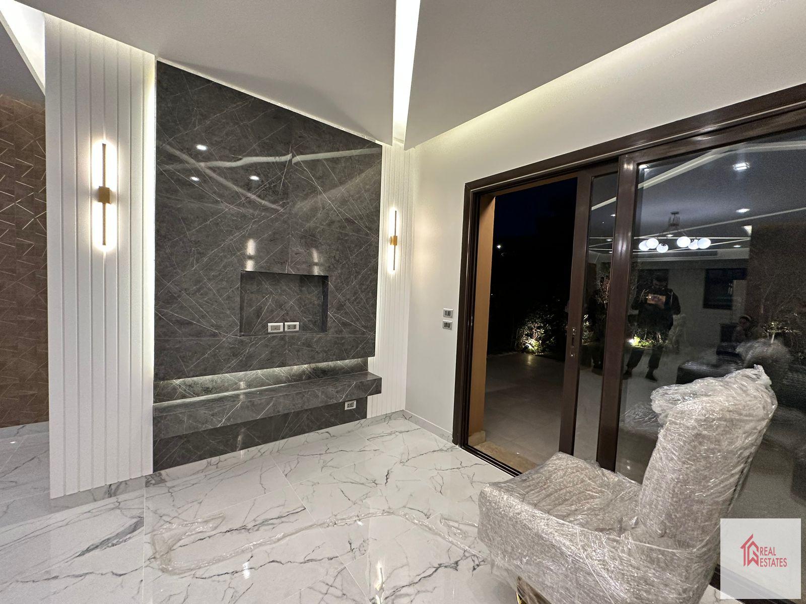 Продается наземный дуплекс La Casa Beverly Hills Sheikh Zayed