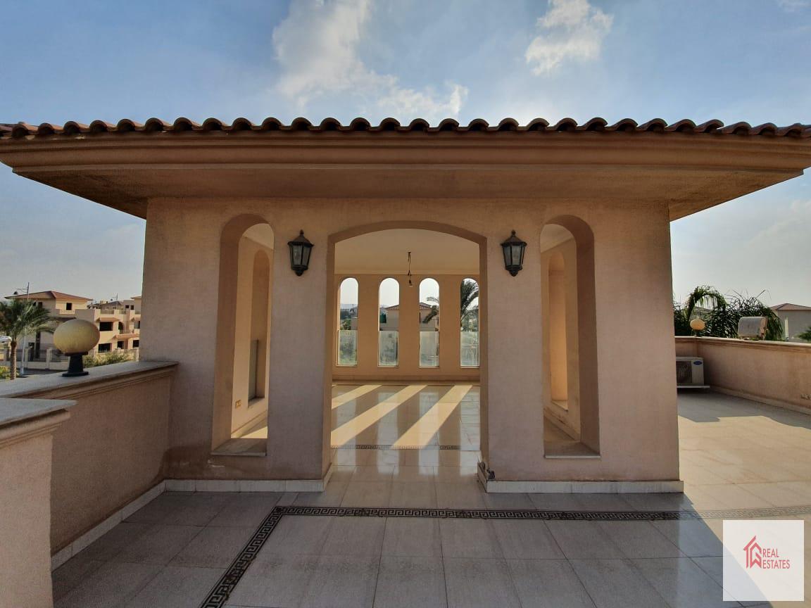 Villa der königlichen Stadt Sheikh Zayed zu verkaufen