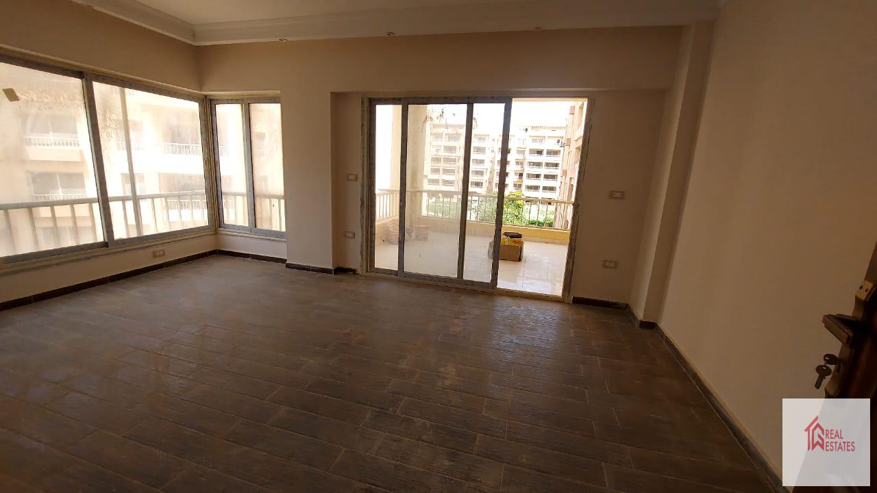 شقة للإيجار في جاردن هيلز الشيخ زايد