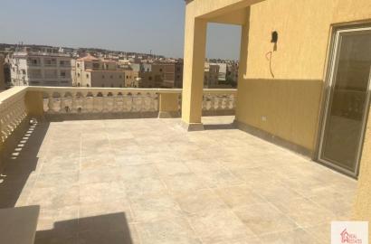 알 야스민, 임대용 빌라의 셰이크 자이드 지붕