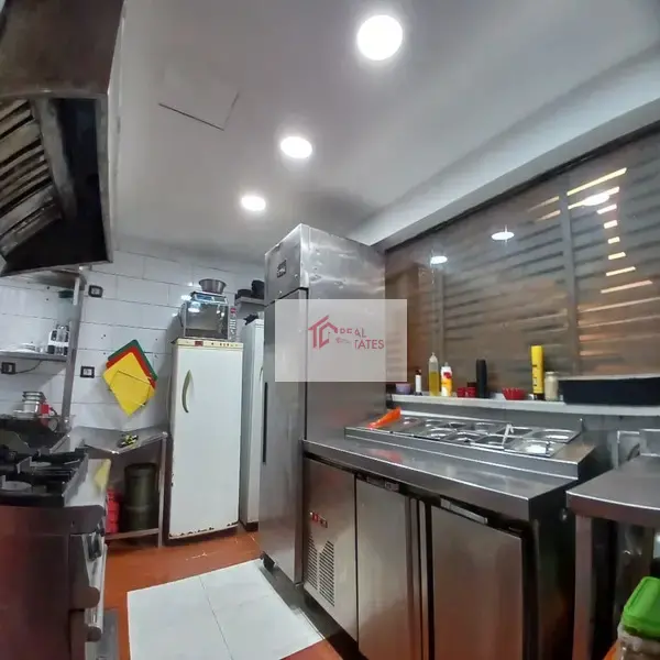 Shop for rent in a prime location in the heart of Degla Maadi, ideal for major brands and cafes.