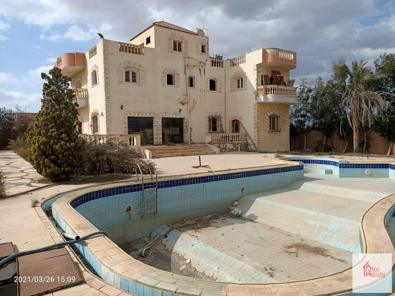 Alreef alouroby Alexandria Desert Road Villa in vendita