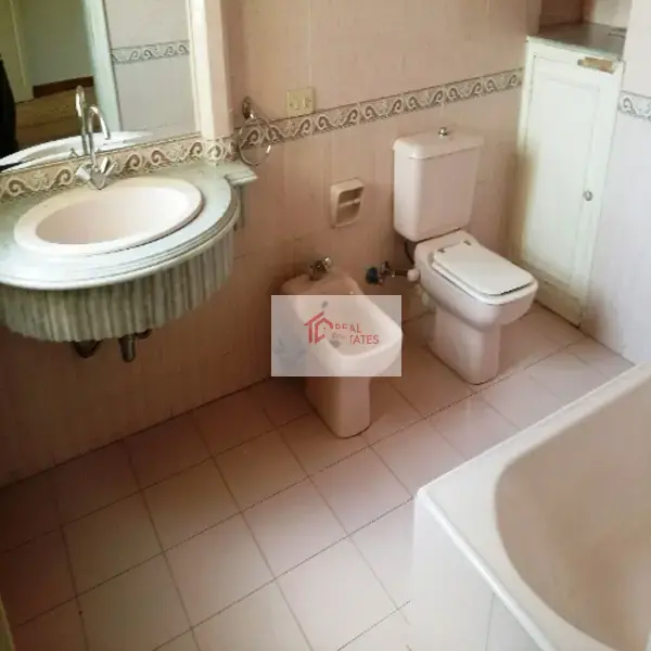 Standalone villa rent with private Garden in Katameya Heights Compound Prime Location