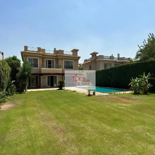 Villa for rent with kitchen in Katameya Heights