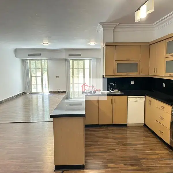 Villa for rent with kitchen in Katameya Heights