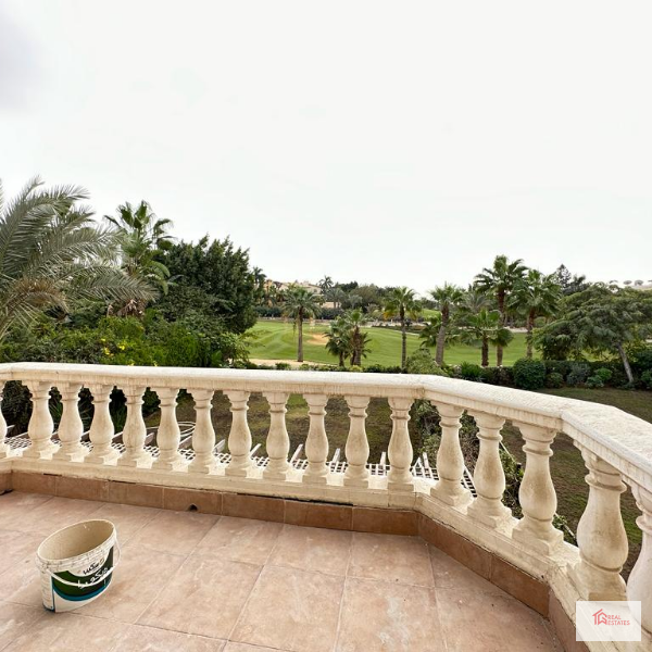 Katameya Heights Golf View Villa mit zwei Einzelbetten