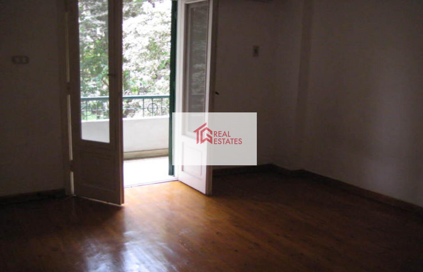 Gound Floor Apartment Two story Duplex 4 Bedroom Private Garden and Swimming Pool Maadi Sarayate walking to thr french school