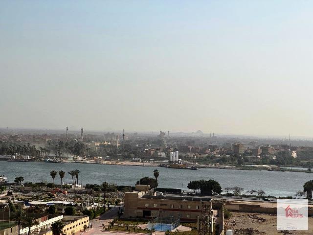 Penthouse-Duplex zu vermieten Maadi Sarayat Kairo Ägypten Blick auf den Nil