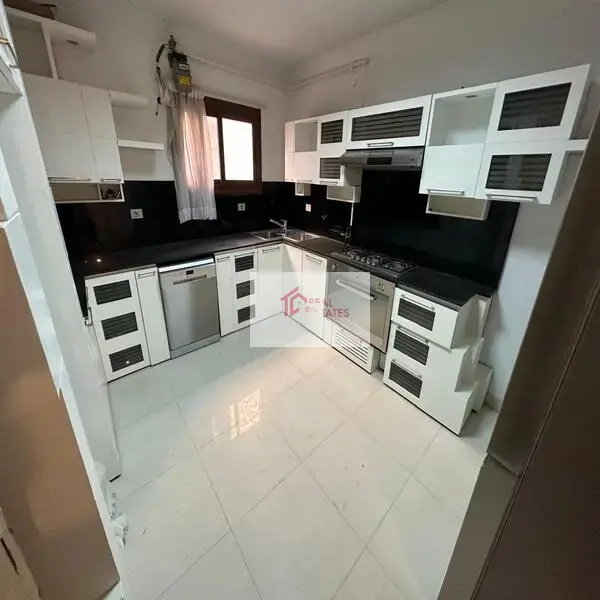 Apartment for rent in Maadi Sarayat, 3 bedrooms, 3 bathrooms, 1 master living room, maid's room, 2,000 DOLLERS