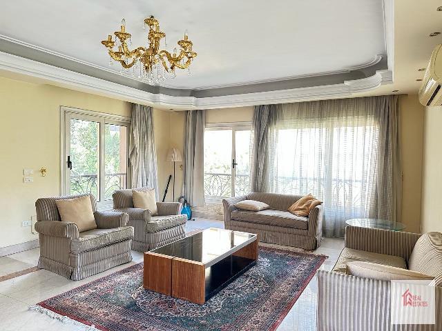 Tamamen mobilyalı kiralık daire maadi Sarayat Kahire Mısır modern 4 yatak odalı