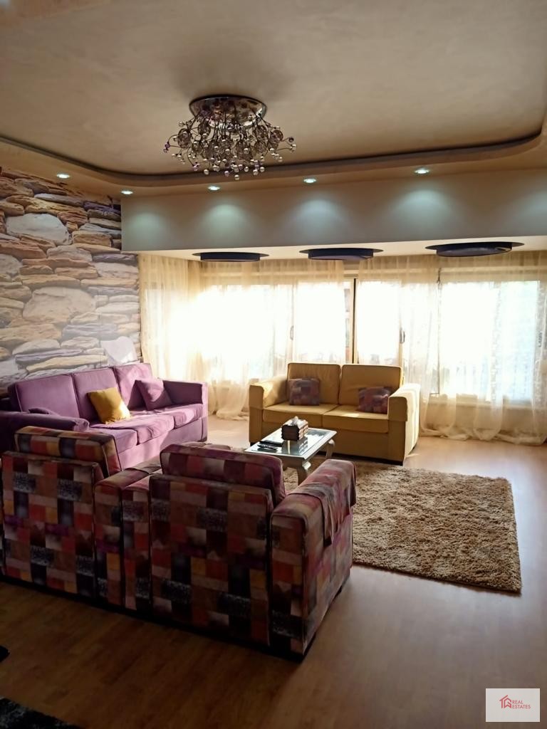 家具付きアパート賃貸 Maadi Necro Degla 3 ベッドルーム 2 バスルーム モダン カイロ エジプト