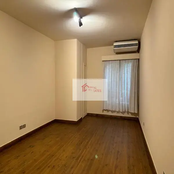 Ground floor duplex 3 bedrooms 3 bathrooms private Entrance and garden furnished garage