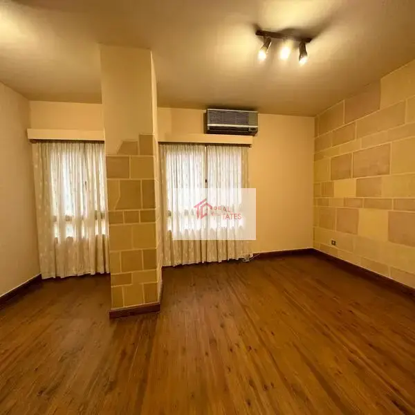 Ground floor duplex 3 bedrooms 3 bathrooms private Entrance and garden furnished garage