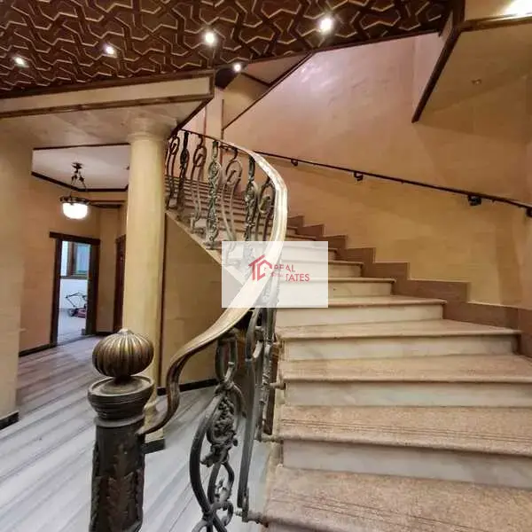 FOR RENT: Villa with private garden consisting of ground floor and first floor in a very lovely and quiet location in Maadi,