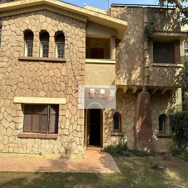 Vintage Stand Alone Villa For Rent hay el Maadi Sarayat cairo egypt