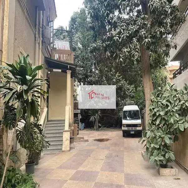 Villa for sale in Sarayat Maadi, excellent location