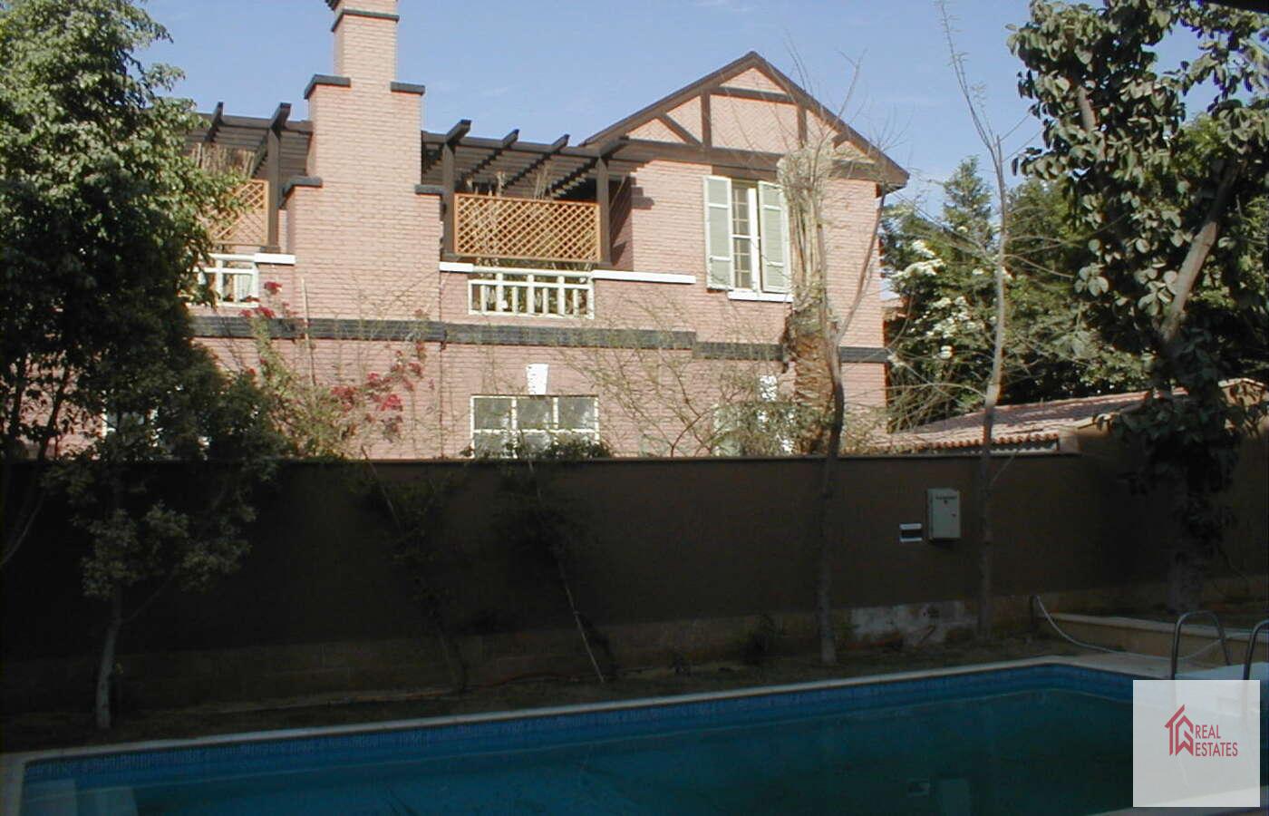 Villa Avec Piscine Privée À Louer À Maadi Sarayat