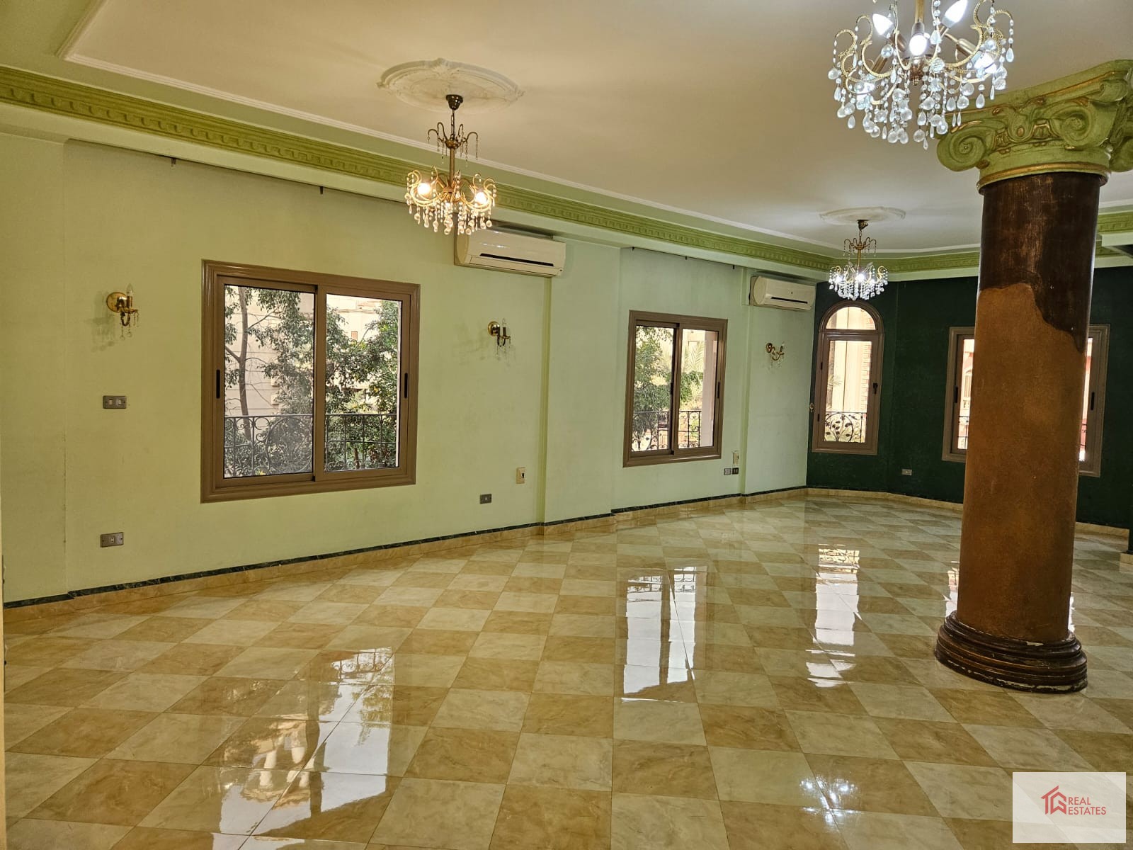 Apartment rent semi furnished new cairo Egypt walking distance to lake view Compund