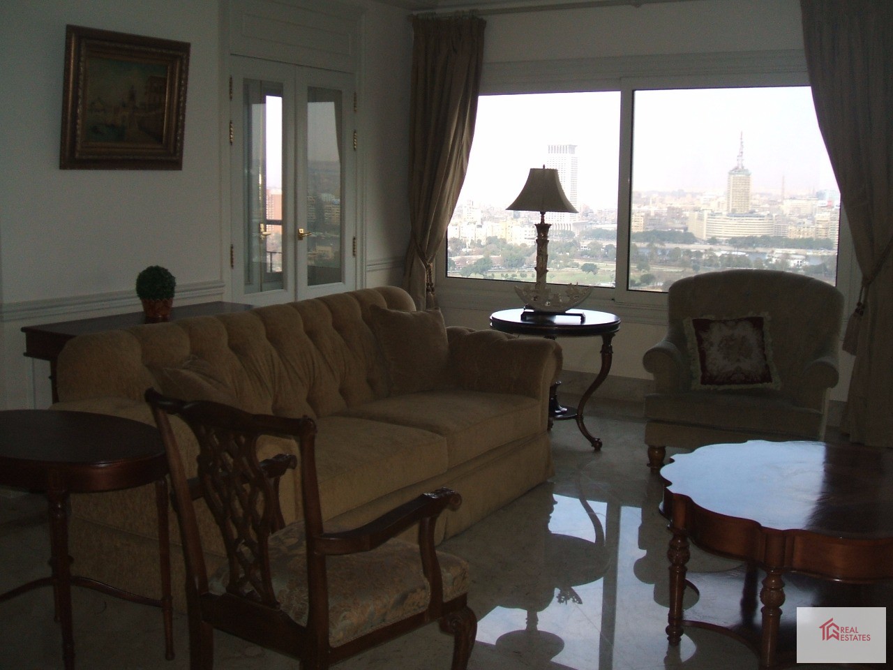 Nil Panoramik Manzaralı Agouza Bölgesi'nde kiralık daire