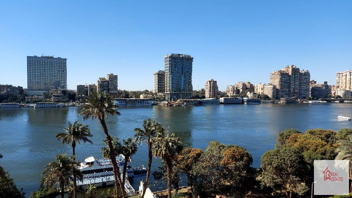 Apartment rent over looking Nile river view El manyal Cairo Egypt