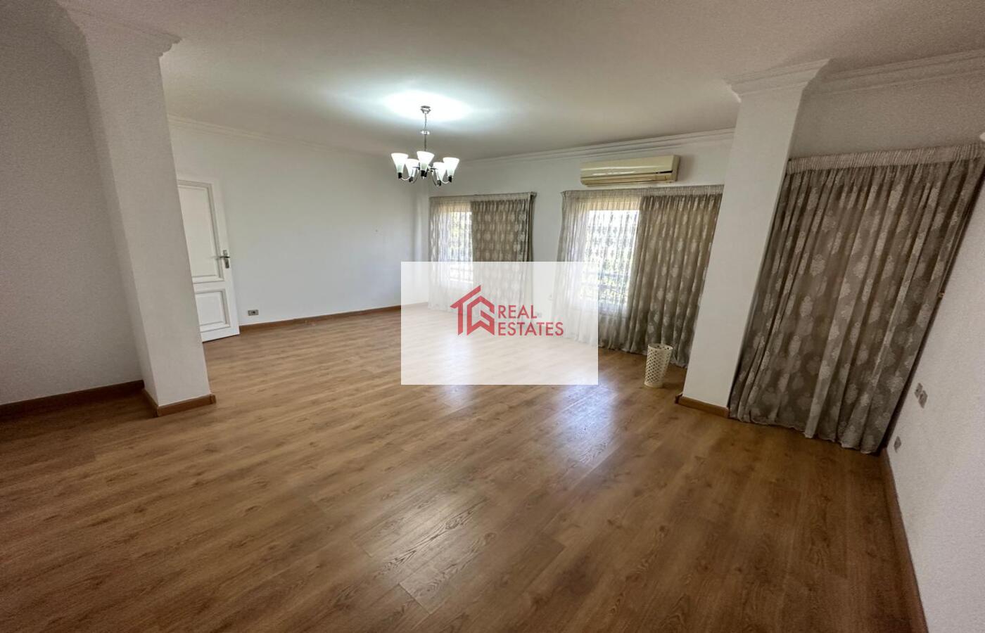 Atemberaubendes Penthouse zu vermieten in Sarayat Maadi 4 Schlafzimmer Bester Preis in Maadi Top-Qualität Immobilien