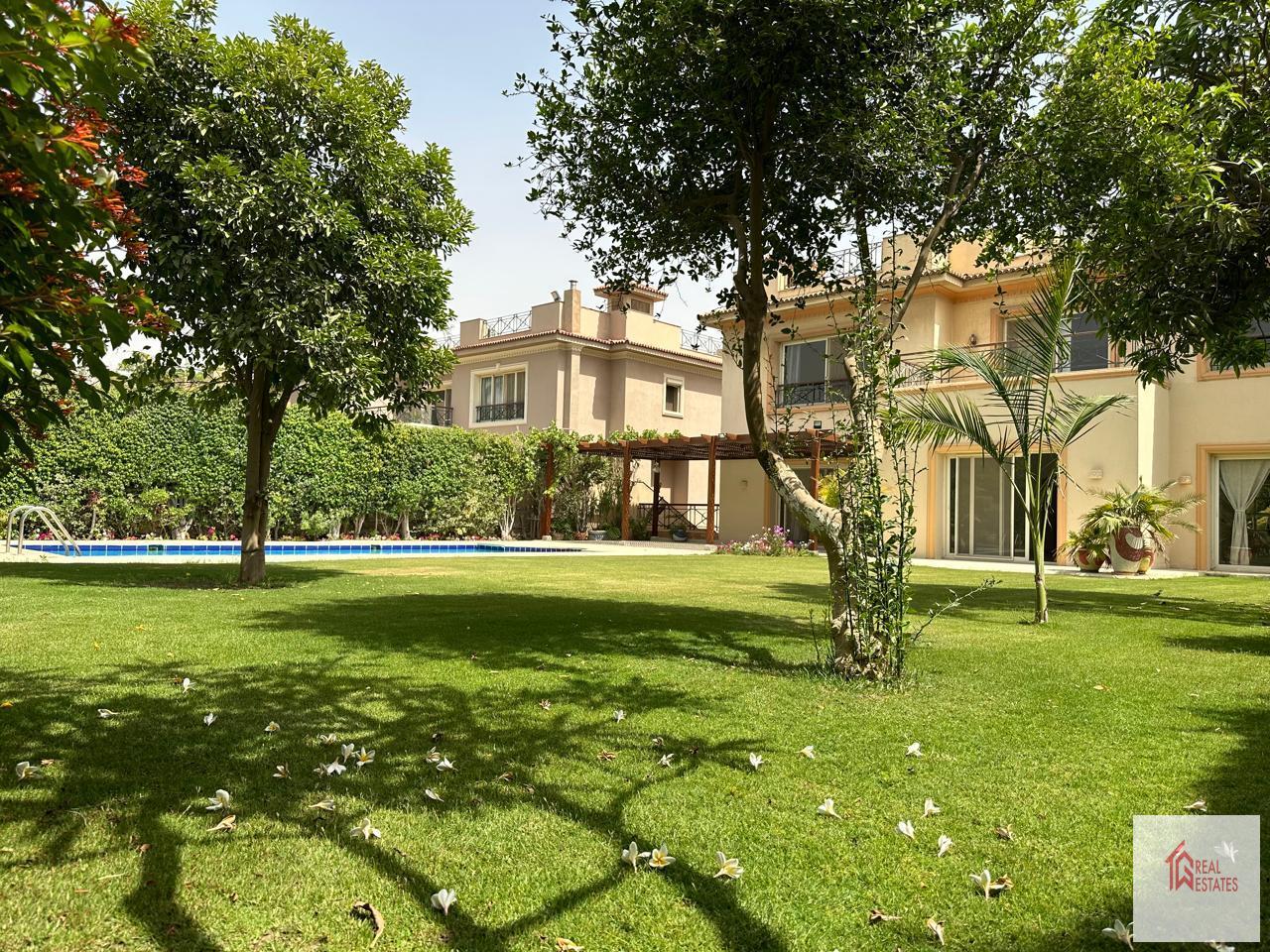 Katameya Heights'ın içinde Kiralık Yeni Kahire Villa